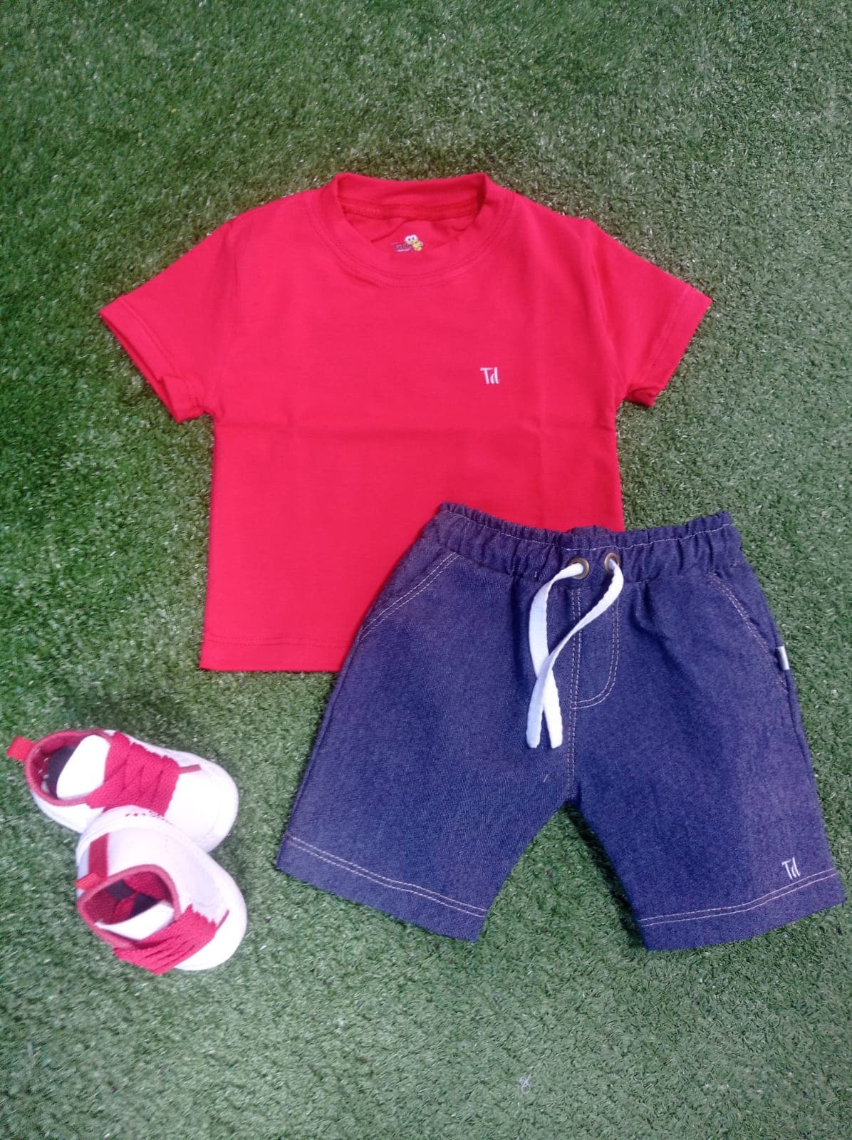 Conjunto Deportivo Rojo Jean - imagen 1